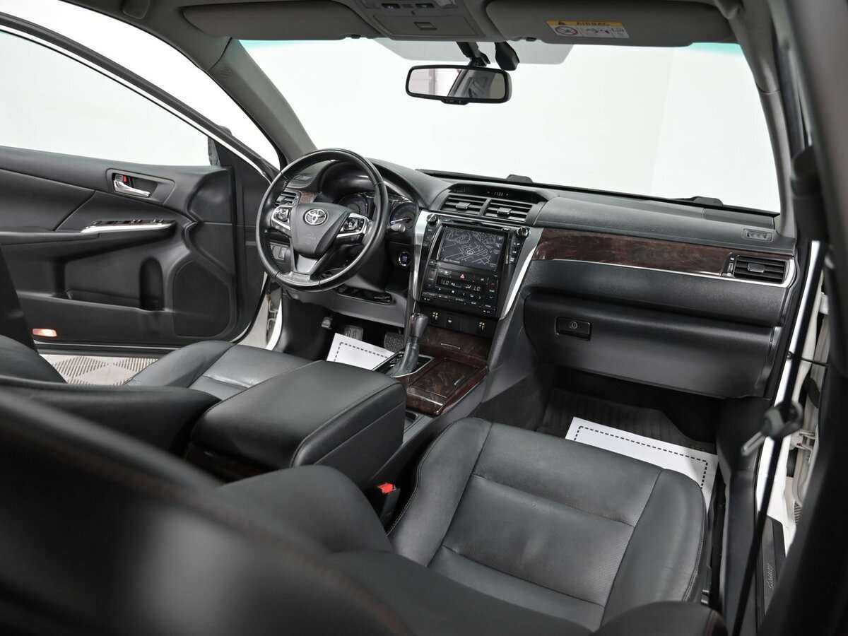 Toyota Camry б/у, 2017, Автоматическая. Фото: #8