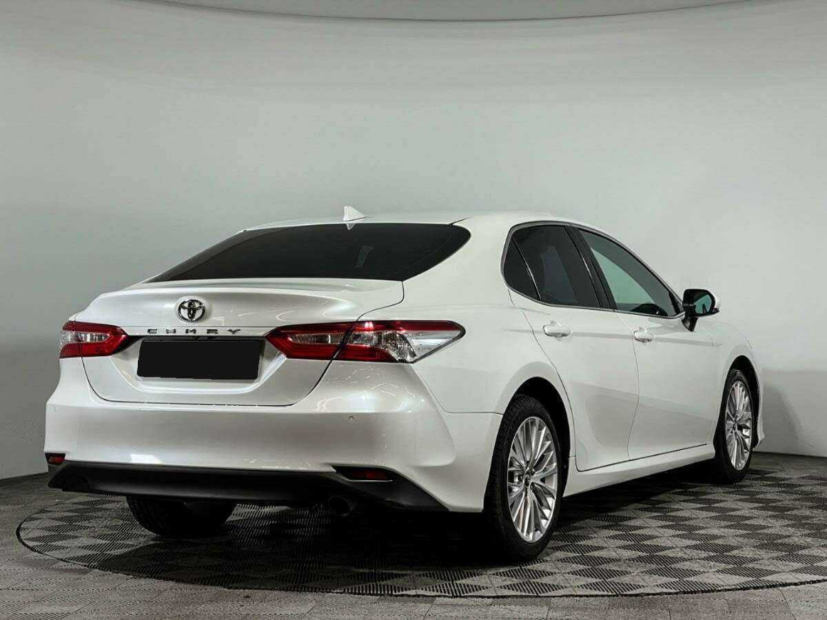 Toyota Camry б/у, 2018, Автоматическая. Фото: #4