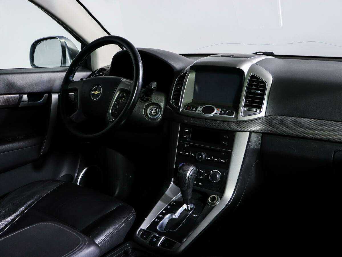 Chevrolet Captiva б/у, 2013, Автоматическая. Фото: #6