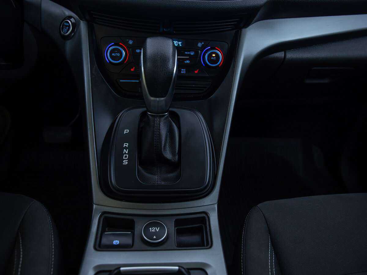 Ford Kuga б/у, 2017, Автоматическая. Фото: #11