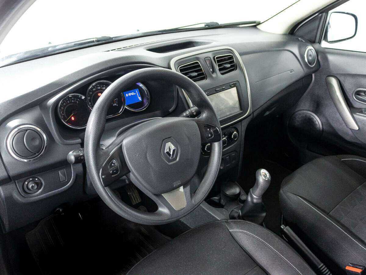 Renault Sandero б/у, 2015, Механическая. Фото: #10