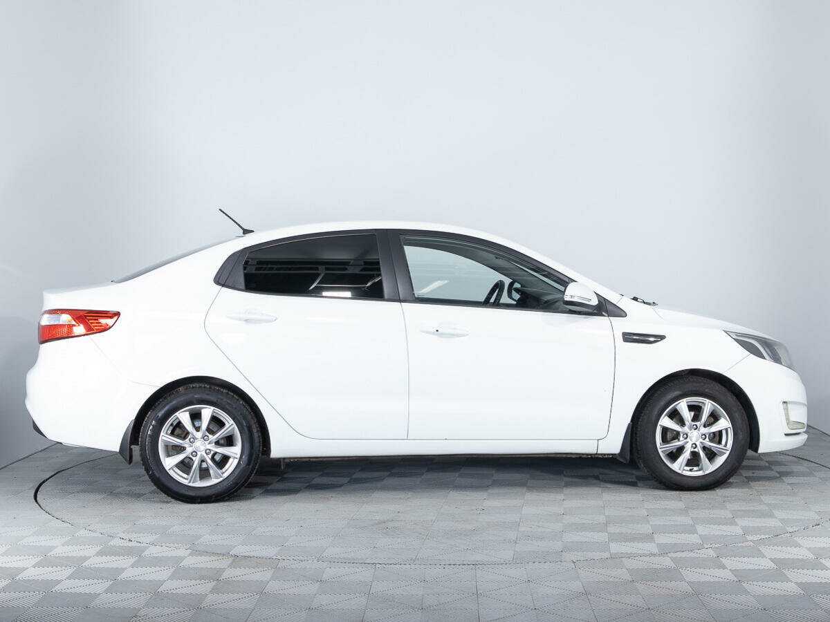 Kia Rio б/у, 2012, Автоматическая. Фото: #3
