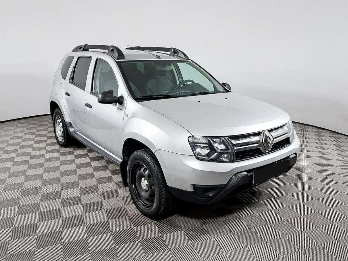 Renault Duster б/у, 2016, Механическая. Фото: #2