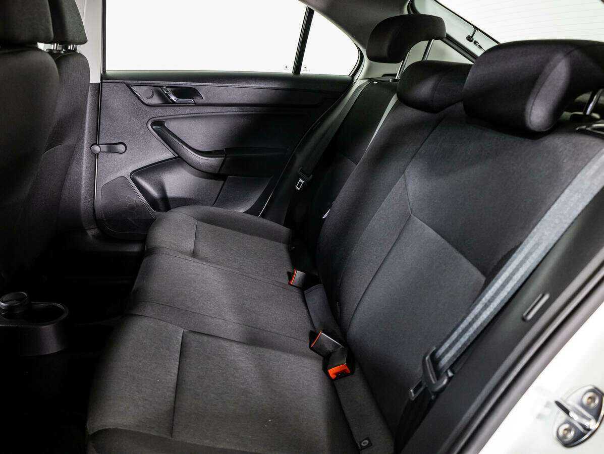 Skoda Rapid б/у, 2017, Механическая. Фото: #7