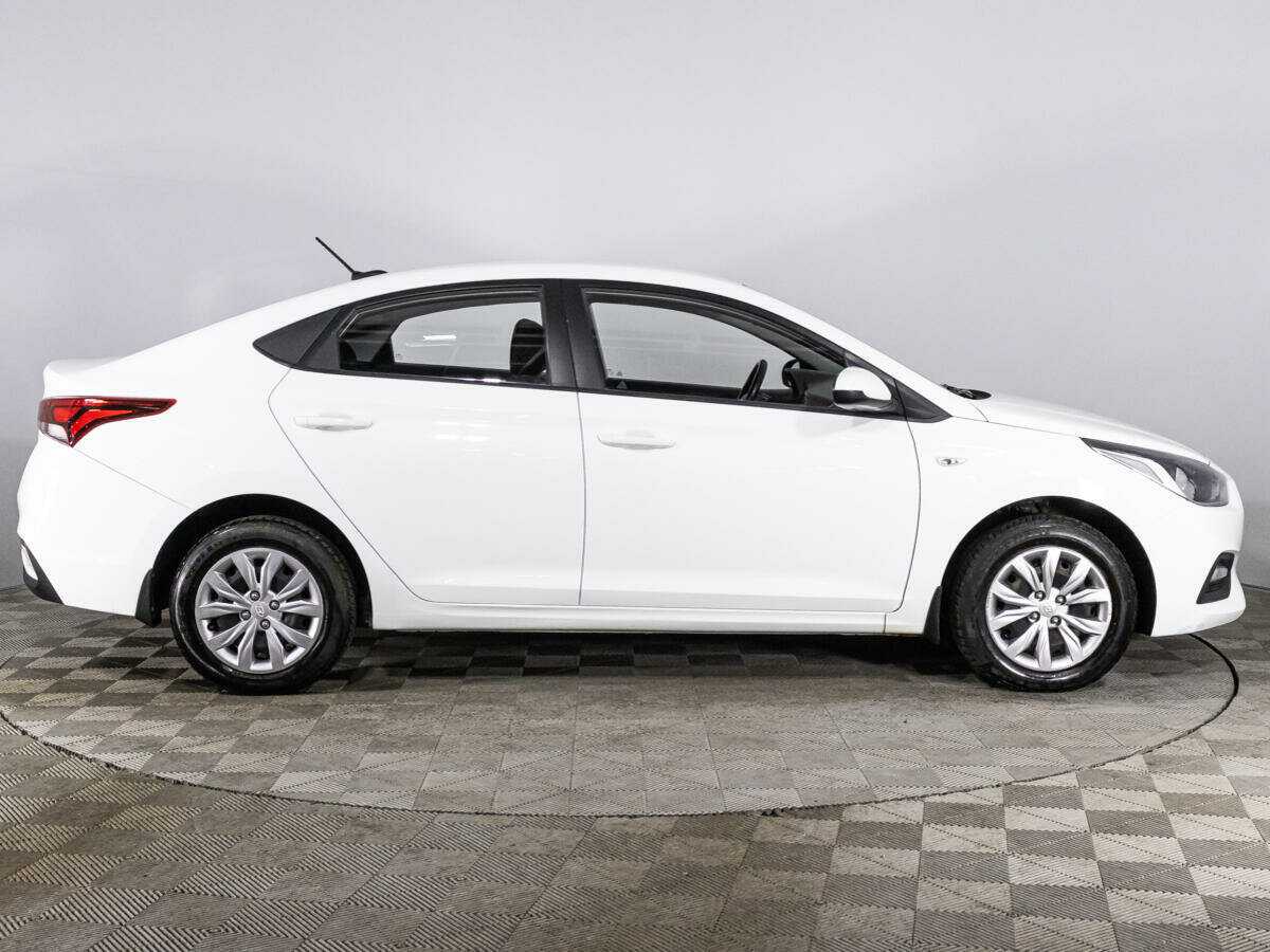 Hyundai Solaris б/у, 2018, Автоматическая. Фото: #3
