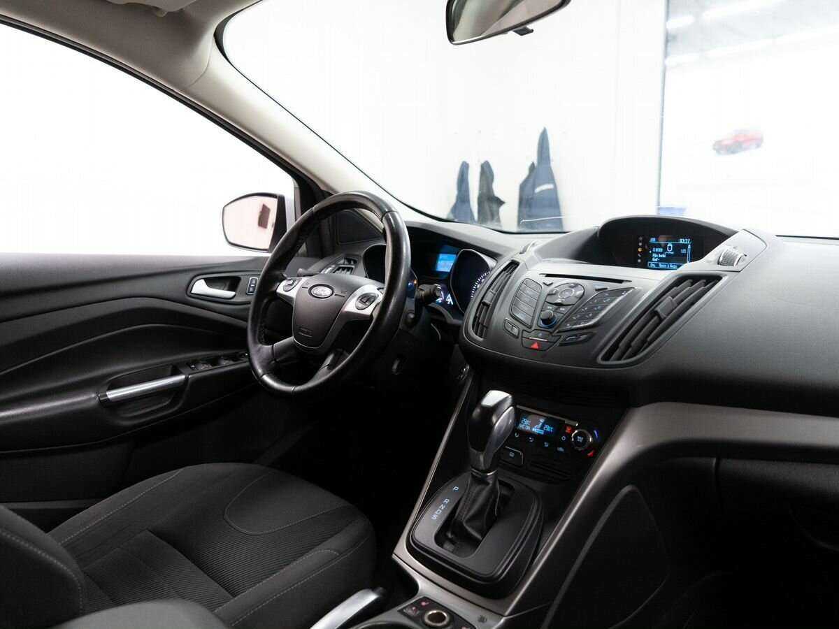 Ford Kuga б/у, 2014, Автоматическая. Фото: #14