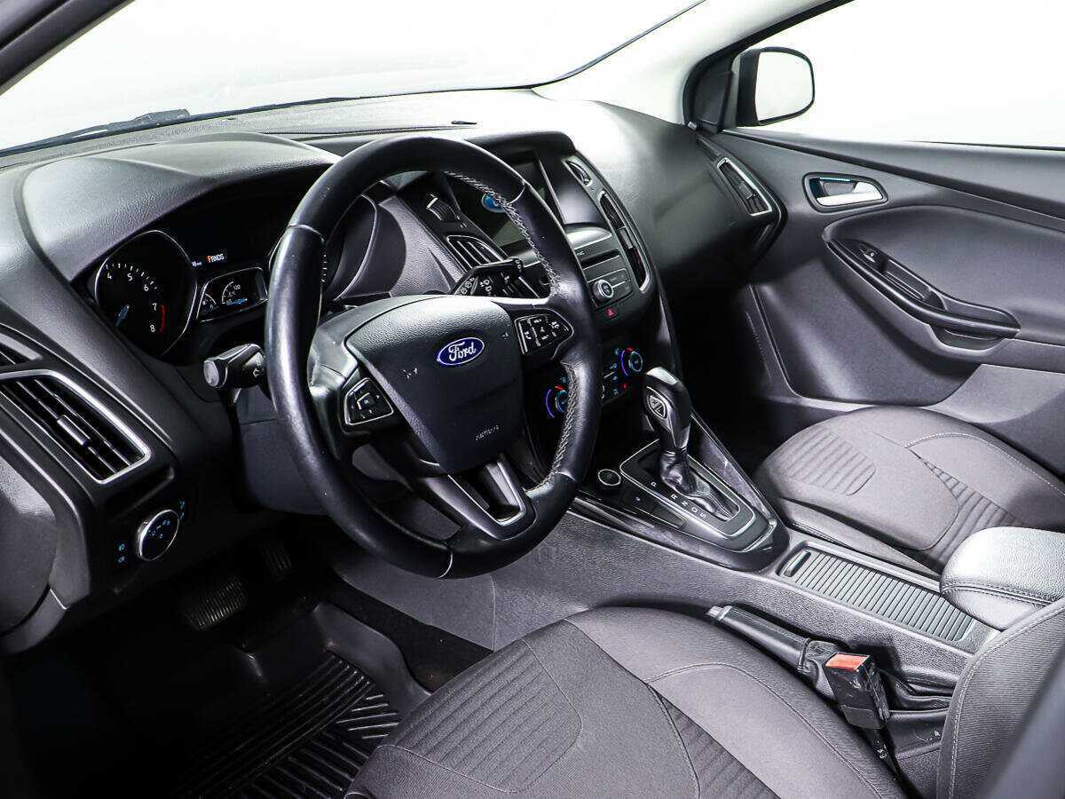 Ford Focus б/у, 2017, Автоматическая. Фото: #12