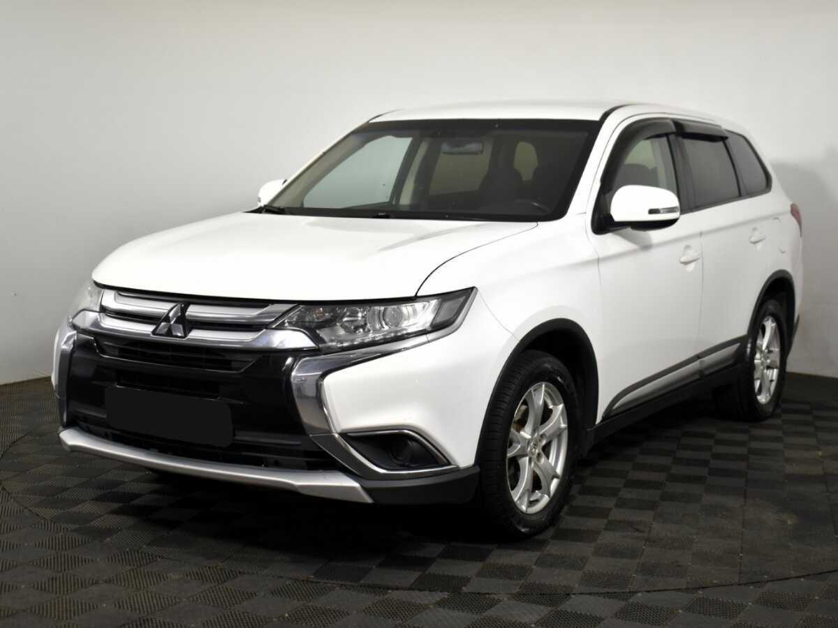 Mitsubishi Outlander б/у, 2017, Вариатор. Посмотреть фото