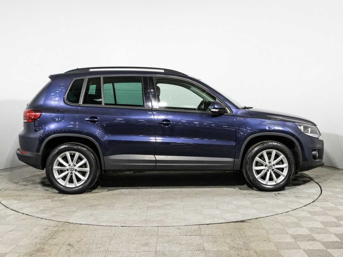 Volkswagen Tiguan б/у, 2015, Автоматическая. Фото: #3