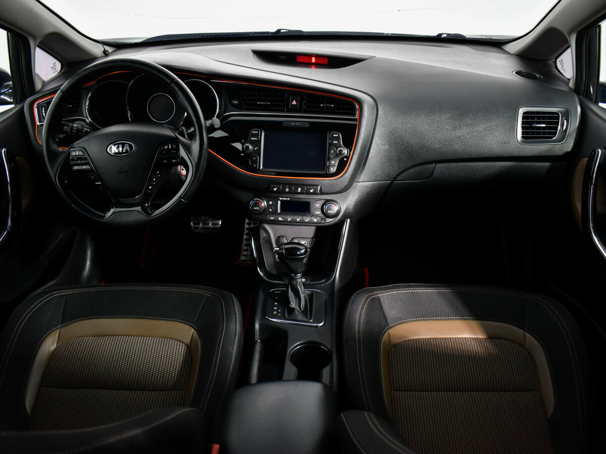 Kia Ceed б/у, 2016, Автоматическая. Фото: #12