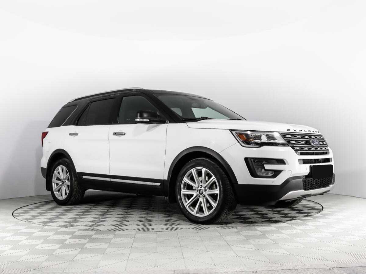 Ford Explorer б/у, 2017, Автоматическая. Фото: #2