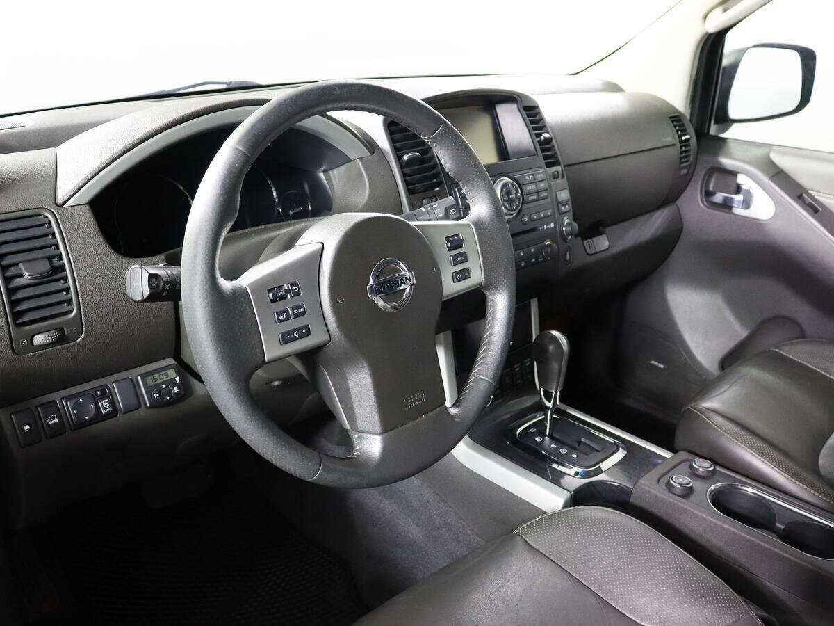 Nissan Pathfinder б/у, 2013, Автоматическая. Фото: #10