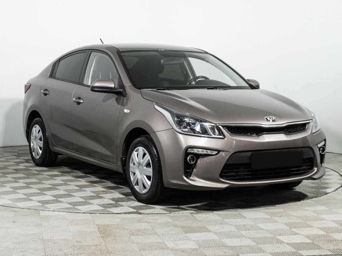 Kia Rio б/у, 2018, Автоматическая. Фото: #2