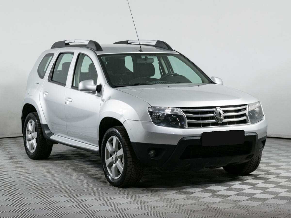 Renault Duster б/у, 2014, Автоматическая. Фото: #2