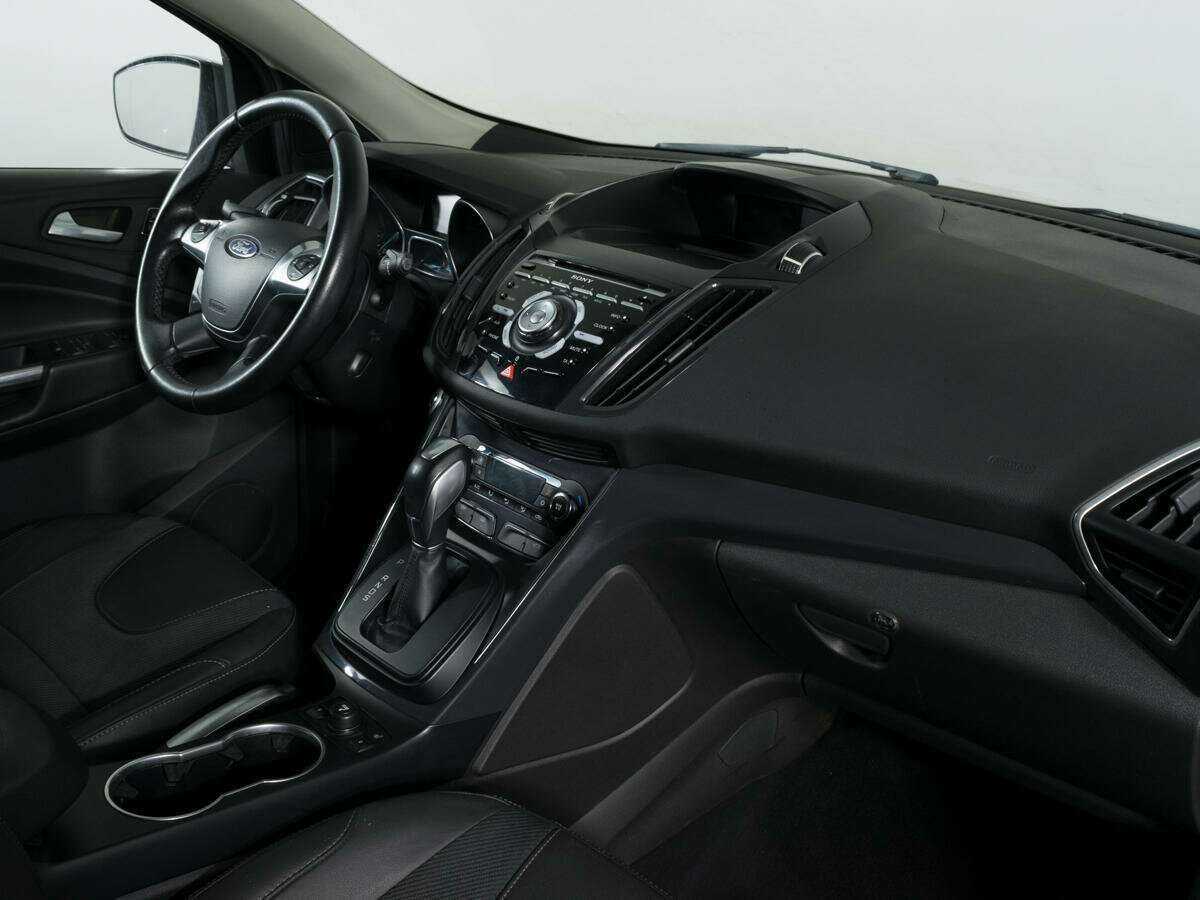 Ford Kuga б/у, 2013, Автоматическая. Фото: #6