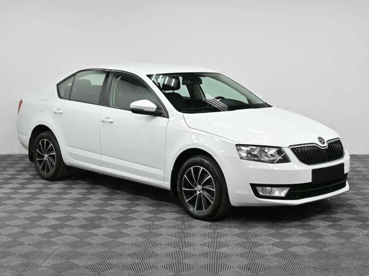 Skoda Octavia б/у, 2016, Роботизированная. Фото: #2