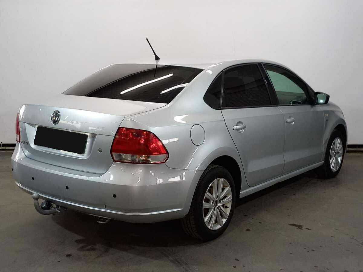 Volkswagen Polo б/у, 2013, Механическая. Фото: #4