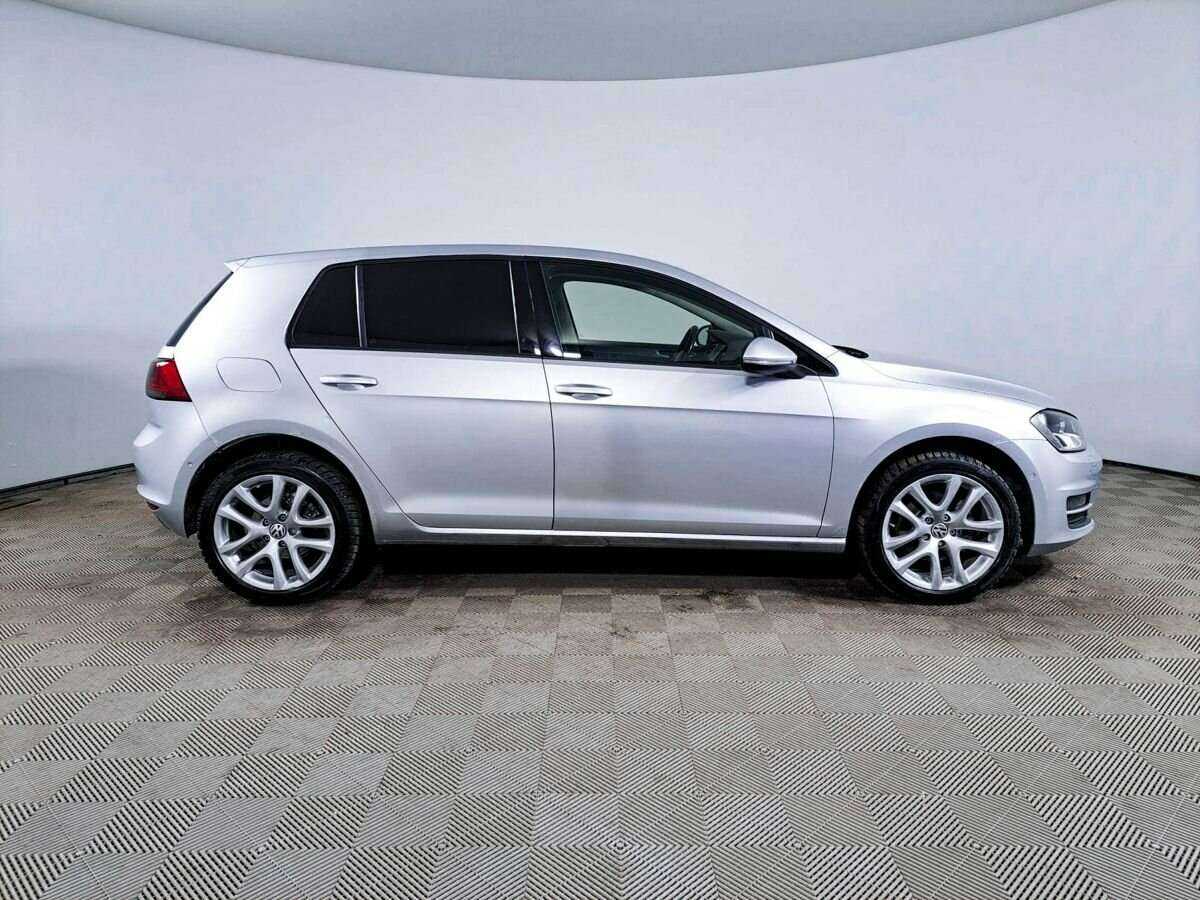 Volkswagen Golf б/у, 2013, Механическая. Фото: #3