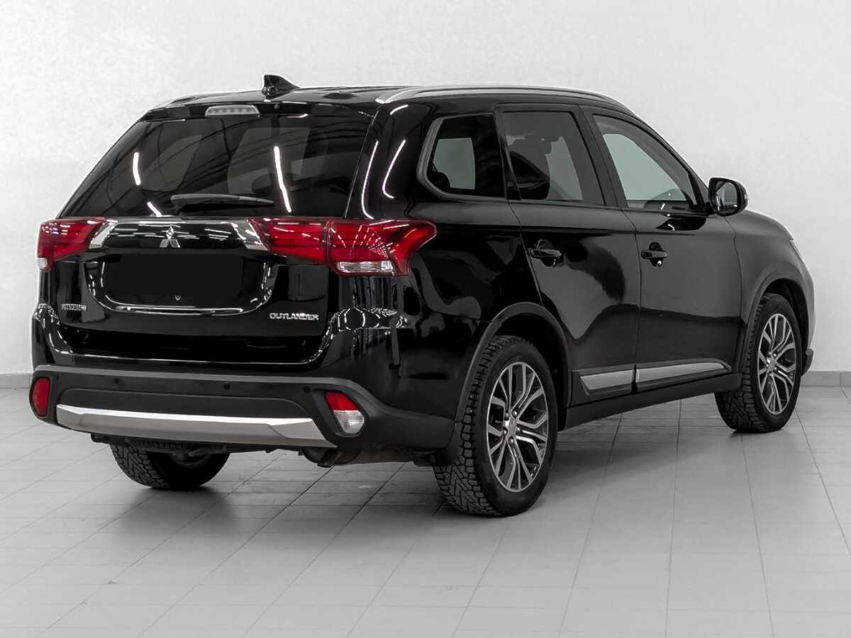 Mitsubishi Outlander б/у, 2018, Вариатор. Фото: #4
