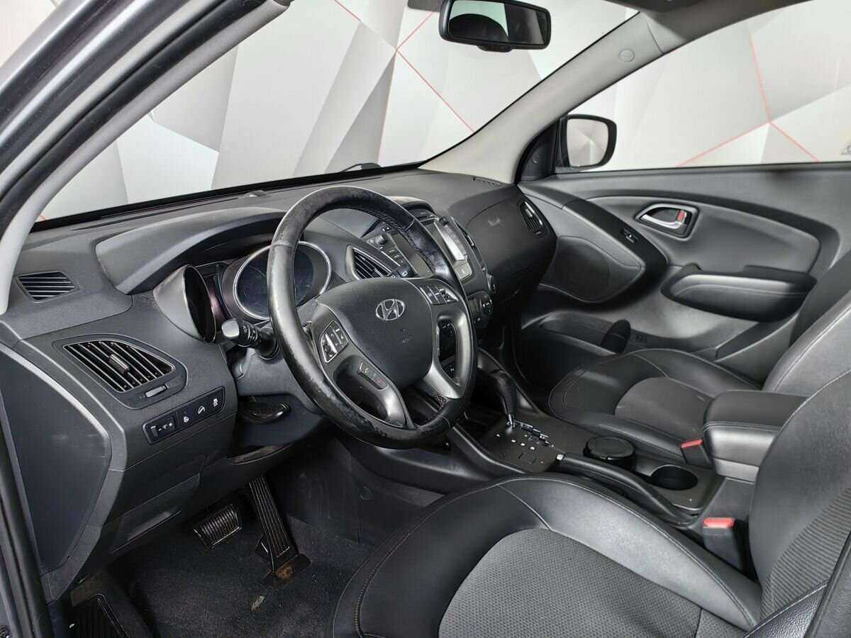 Hyundai ix35 б/у, 2014, Автоматическая. Фото: #13
