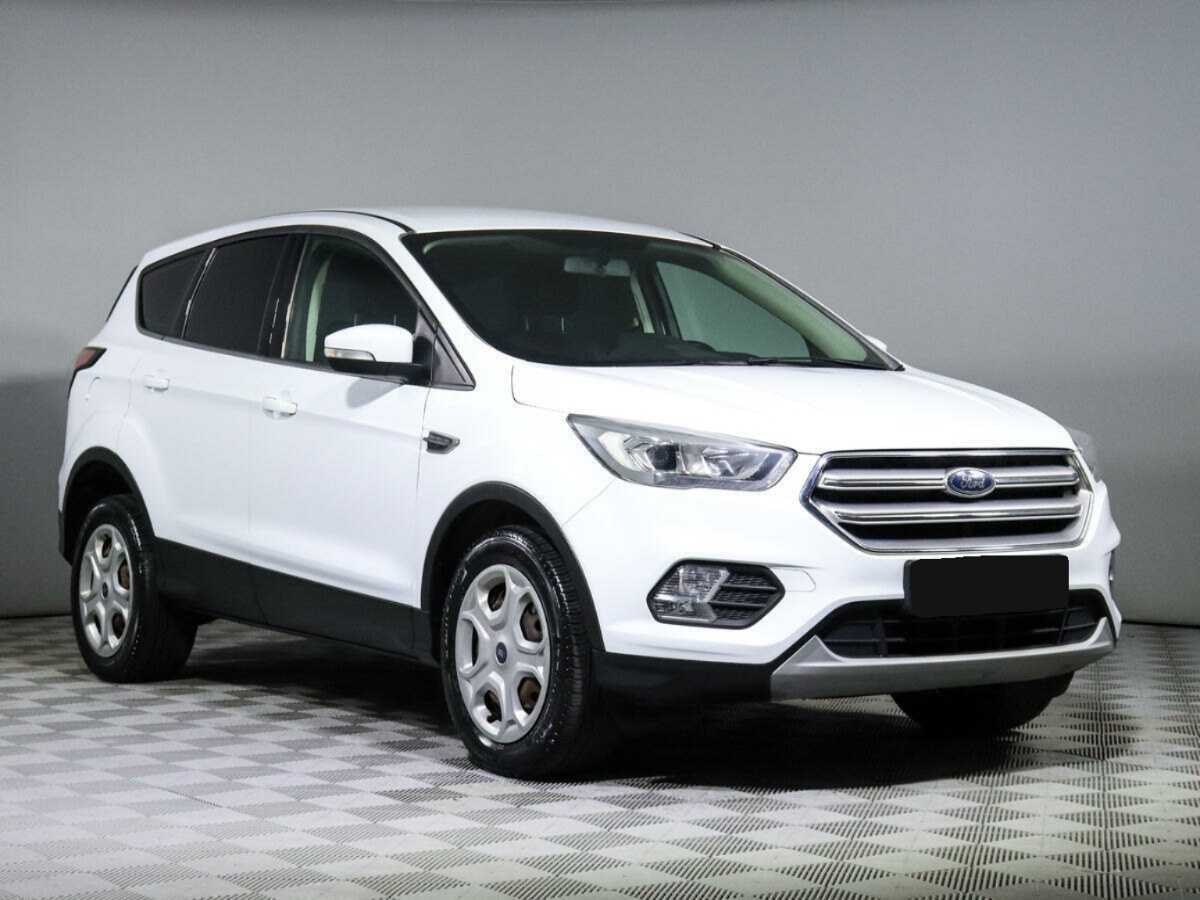 Ford Kuga б/у, 2017, Автоматическая. Фото: #2