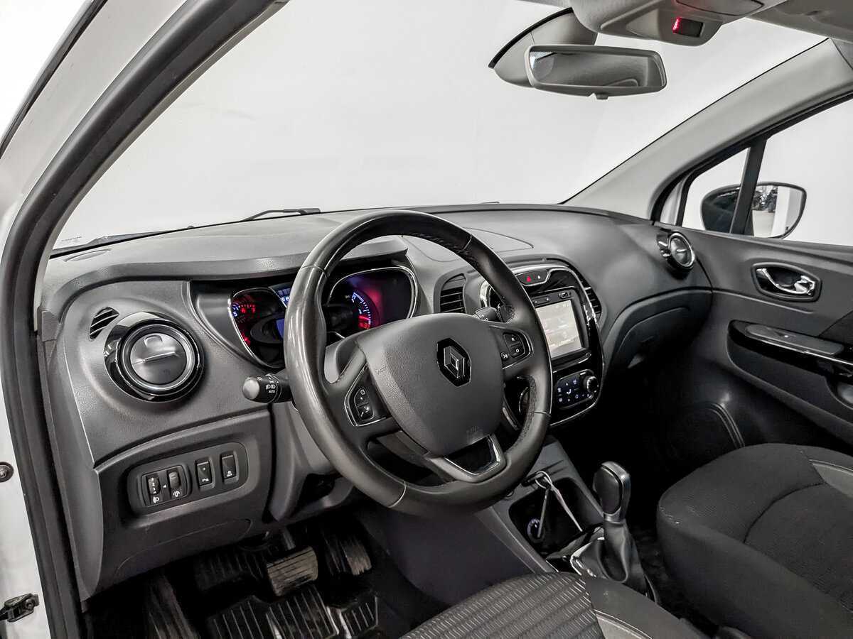 Renault Kaptur б/у, 2017, Автоматическая. Фото: #15