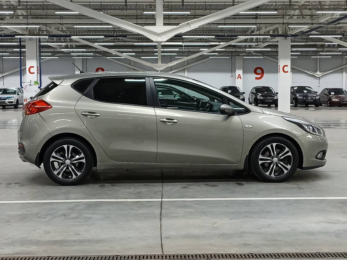 Kia Ceed б/у, 2015, Автоматическая. Фото: #3