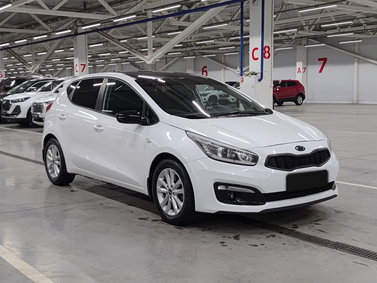 Kia Ceed б/у, 2018, Автоматическая. Фото: #2
