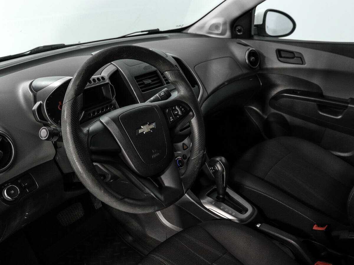 Chevrolet Aveo б/у, 2012, Автоматическая. Фото: #8