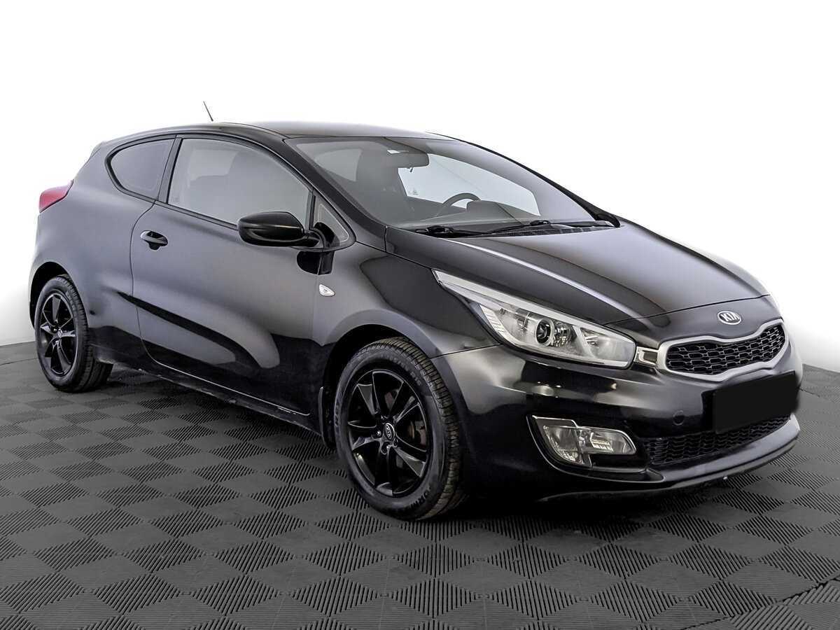 Kia Ceed б/у, 2014, Механическая. Фото: #2