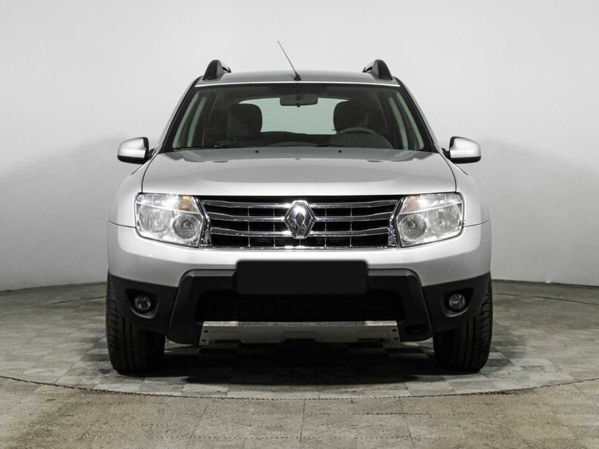 Renault Duster б/у, 2013, Автоматическая. Фото: #1