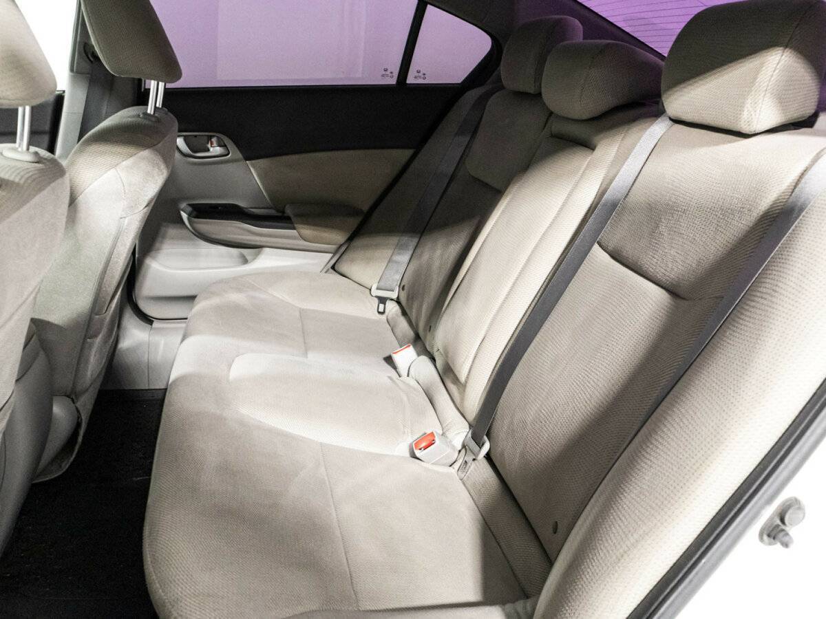 Honda Civic б/у, 2012, Автоматическая. Фото: #9