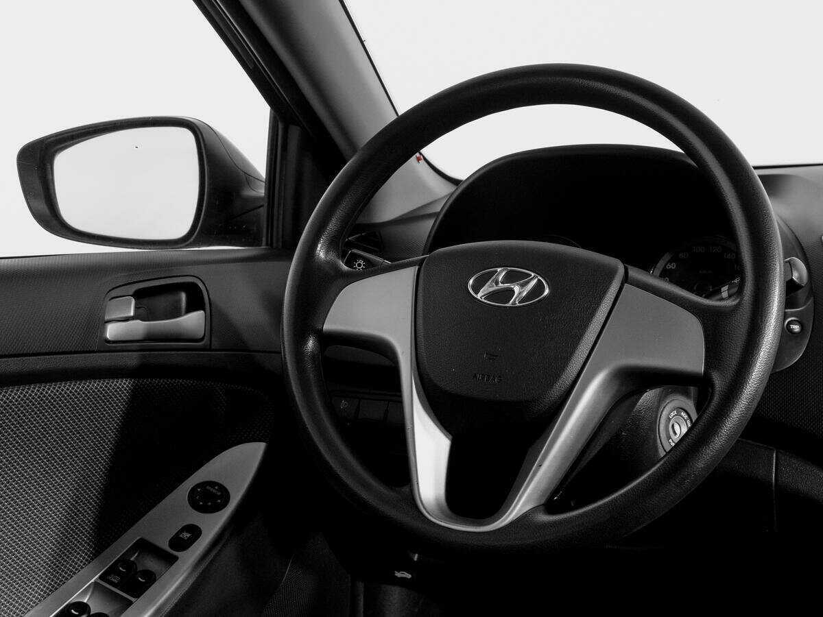 Hyundai Solaris б/у, 2014, Автоматическая. Фото: #13
