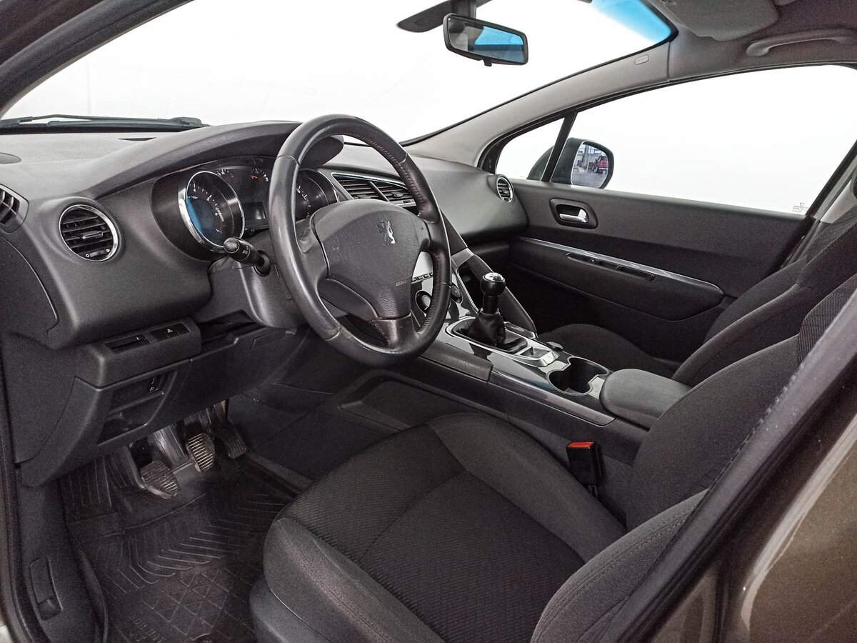 Peugeot 3008 б/у, 2012, Механическая. Фото: #11