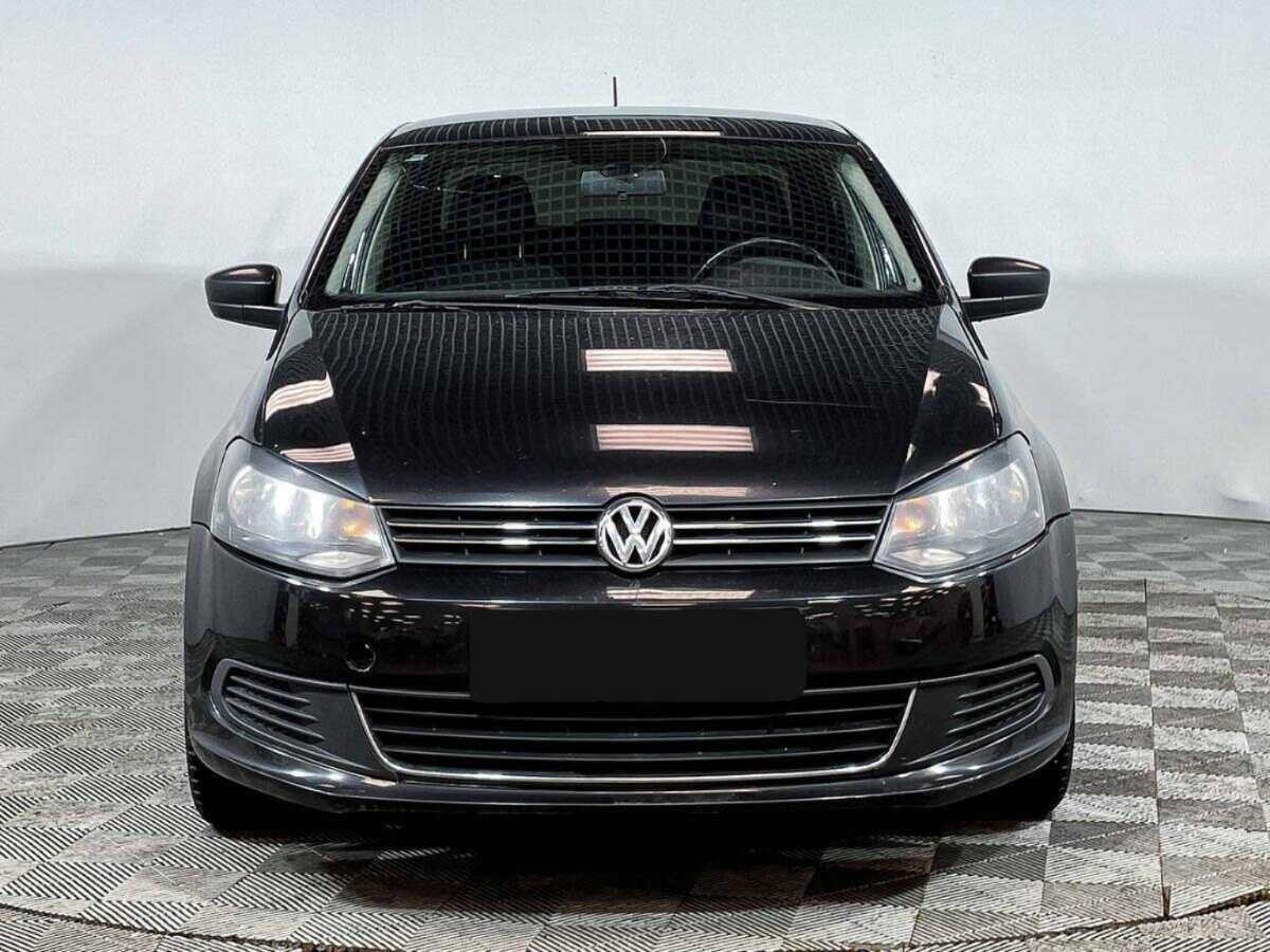 Volkswagen Polo б/у, 2013, Автоматическая. Фото: #1