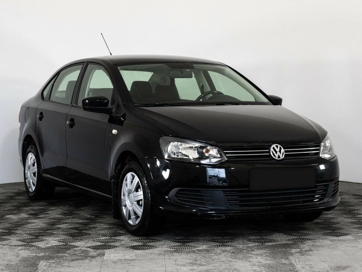Volkswagen Polo б/у, 2012, Механическая. Фото: #2
