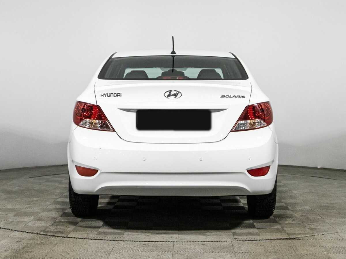 Hyundai Solaris б/у, 2013, Механическая. Фото: #5