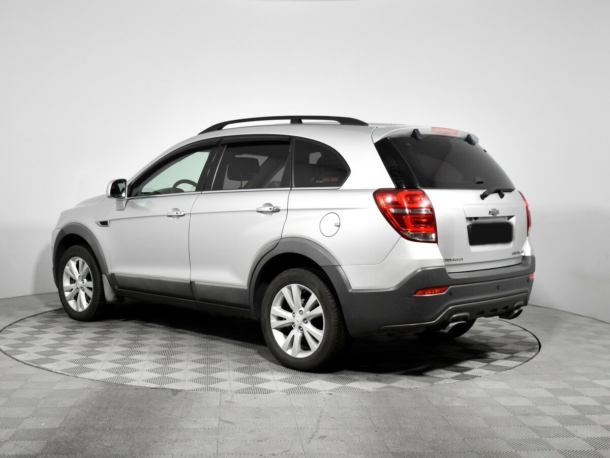 Chevrolet Captiva б/у, 2013, Автоматическая. Фото: #4