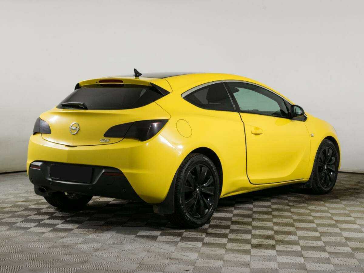 Opel Astra б/у, 2013, Автоматическая. Фото: #4