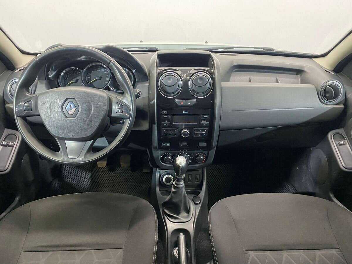 Renault Duster б/у, 2018, Механическая. Фото: #8