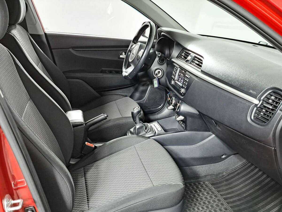 Kia Rio б/у, 2018, Механическая. Фото: #6