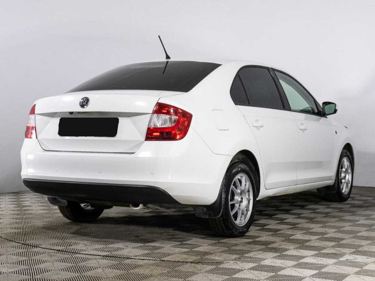 Skoda Rapid б/у, 2014, Механическая. Фото: #4