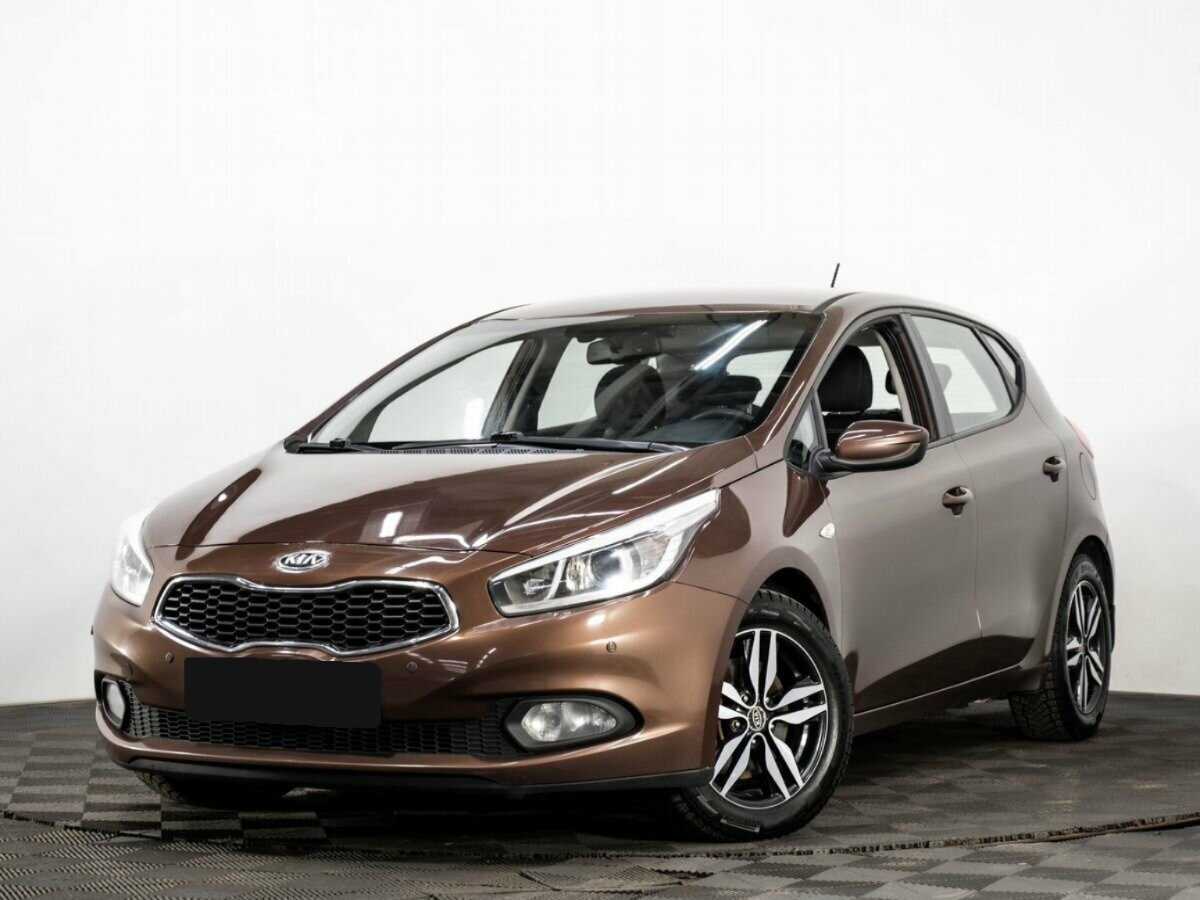 Kia Ceed б/у, 2014, Автоматическая. Фото: #0