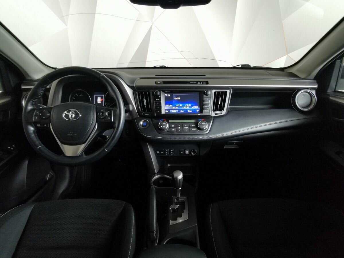 Toyota RAV4 б/у, 2018, Автоматическая. Фото: #9