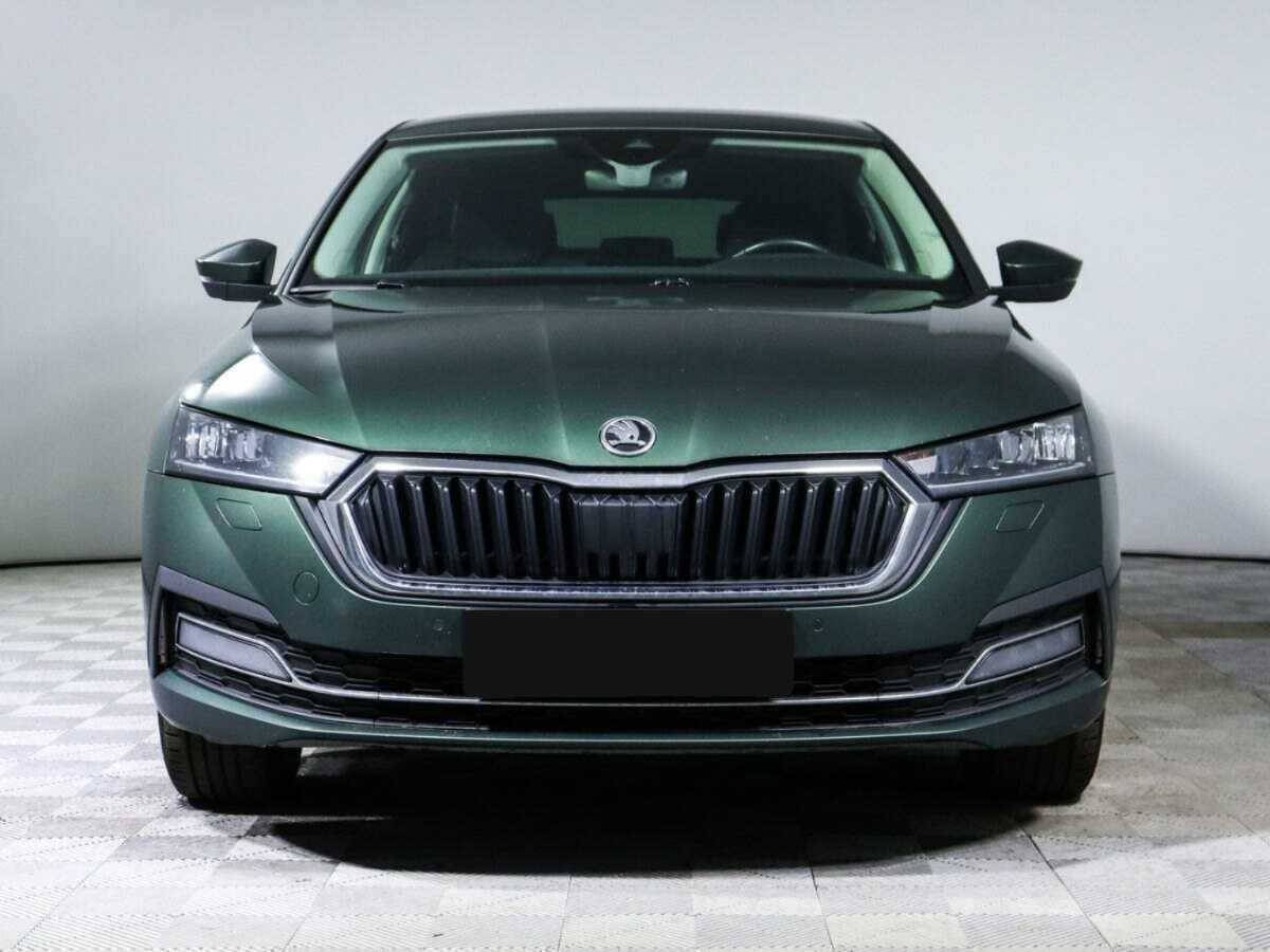 Skoda Octavia б/у, 2021, Автоматическая. Фото: #1