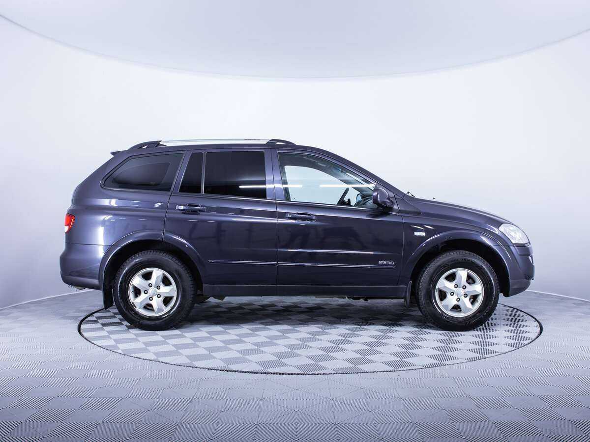 SsangYong Kyron б/у, 2013, Механическая. Фото: #3