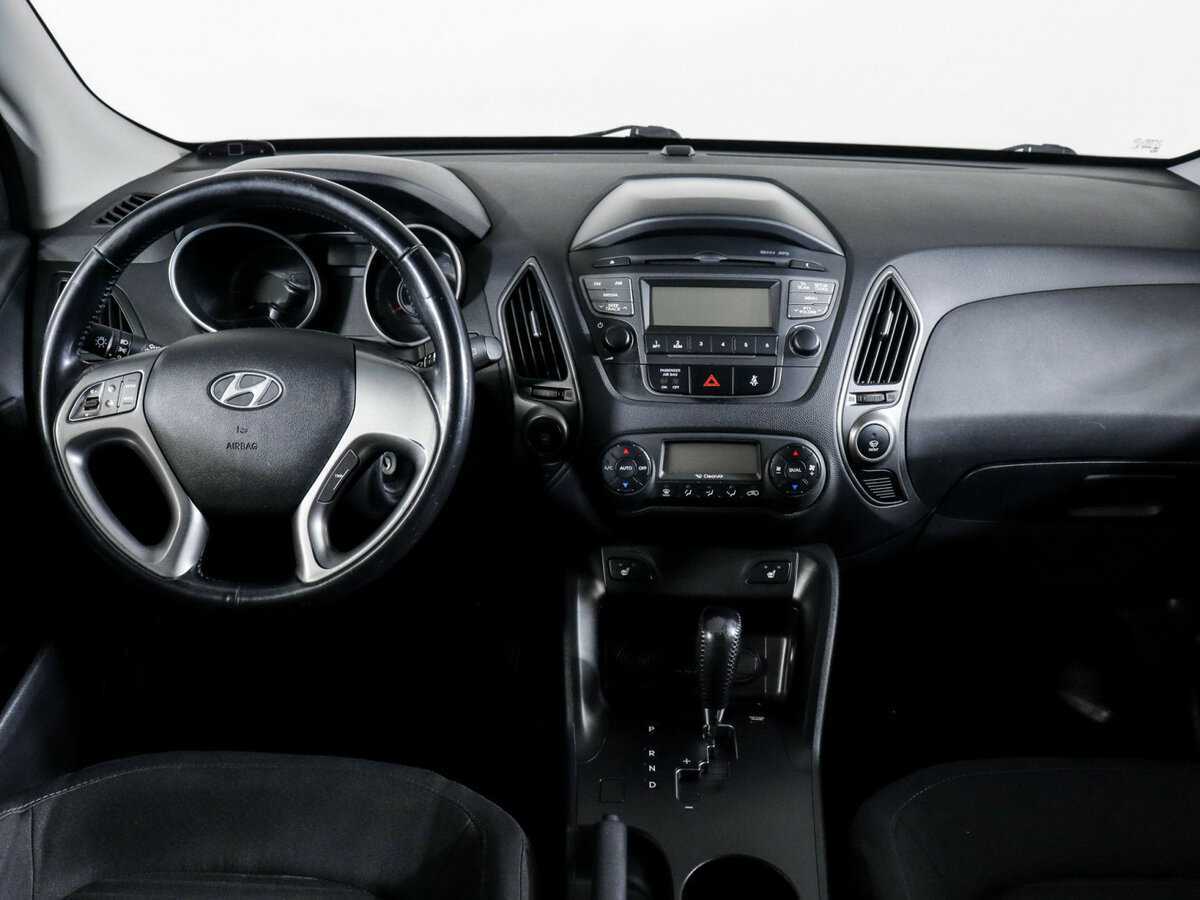 Hyundai ix35 б/у, 2013, Автоматическая. Фото: #11