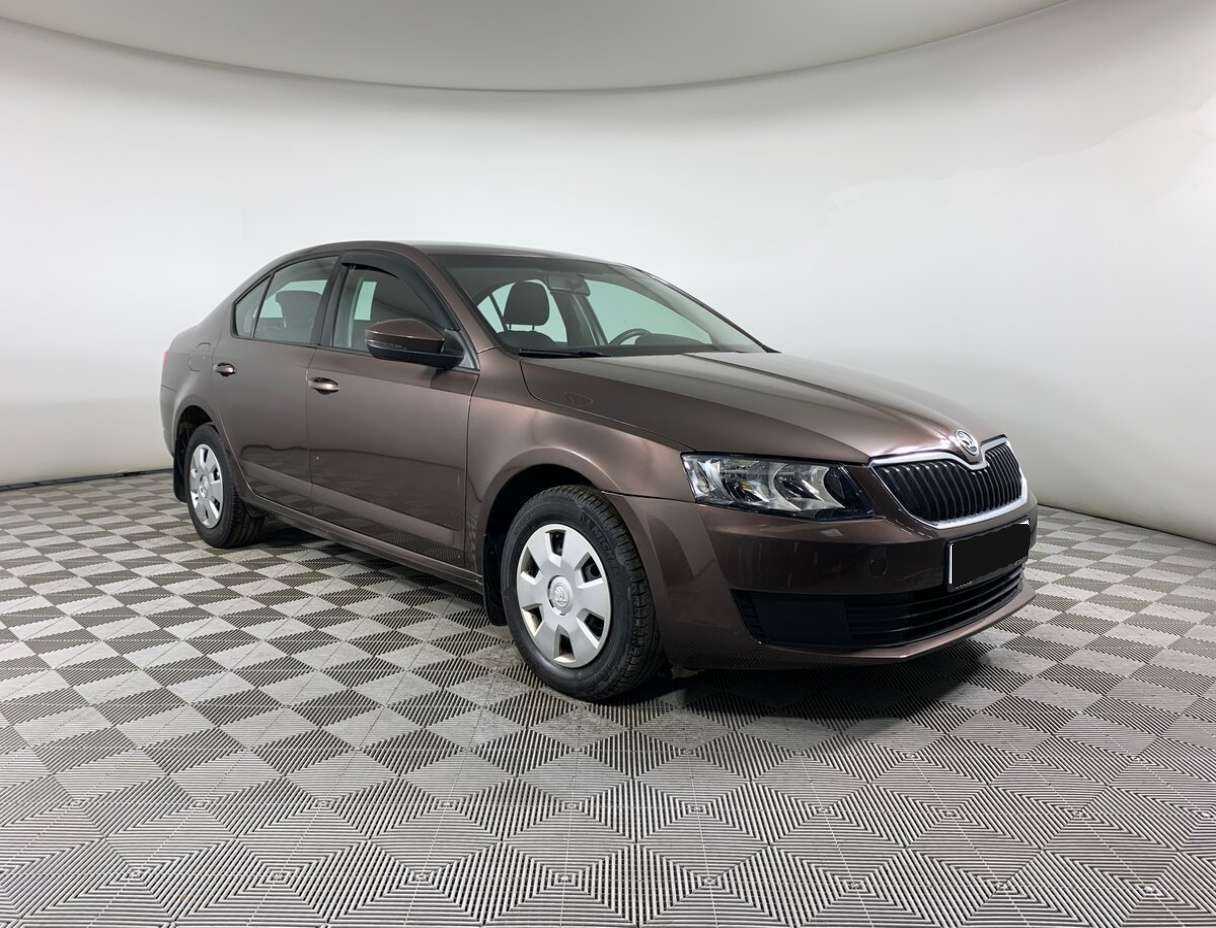 Skoda Octavia б/у, 2014, Механическая. Фото: #2