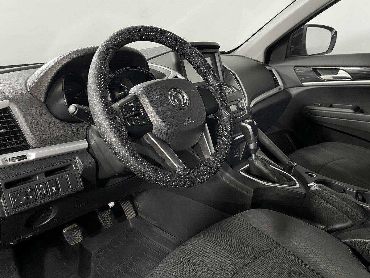 Dongfeng AX7 б/у, 2017, Механическая. Фото: #12