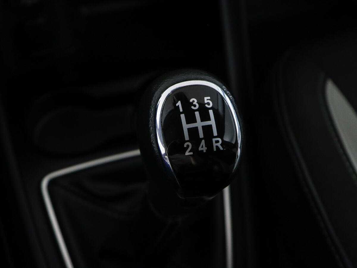 Lada (ВАЗ) Vesta б/у, 2018, Механическая. Фото: #16
